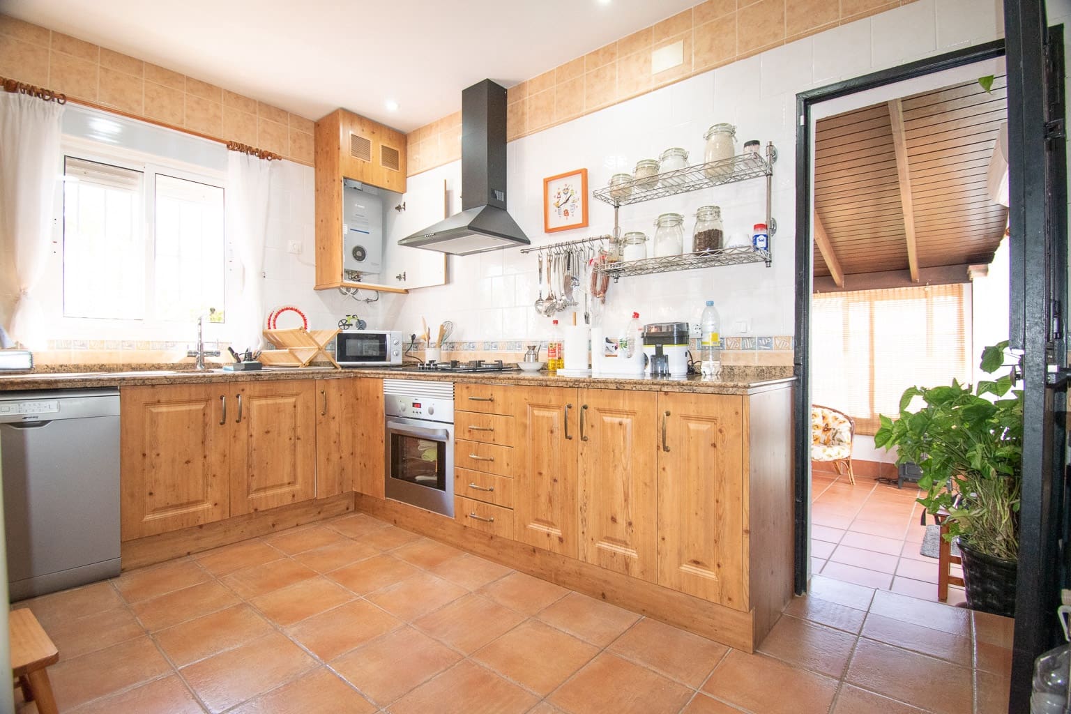 3 makuuhuone Huvila myytävänä paikassa Chiclana de la Frontera - 319 900 € (Ref: 9293813)