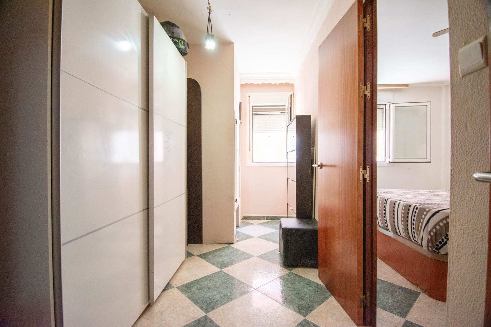 3 bedroom Apartment for sale in Cadiz city - € 219,000 (Ref: 9403744)