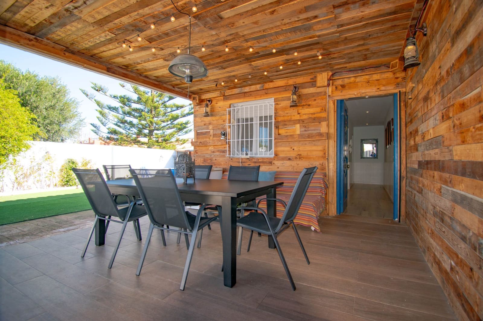 4 chambre Villa/Maison à vendre à El Puerto de Santa Maria - 695 000 € (Ref: 9417975)