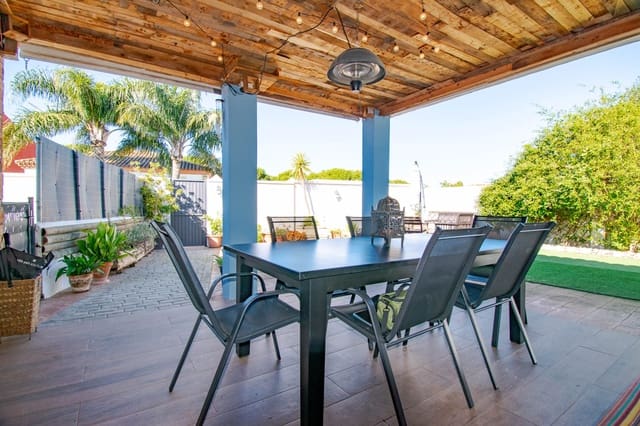 4 makuuhuone Huvila myytävänä paikassa El Puerto de Santa María - 695 000 € (Ref: 9417975)