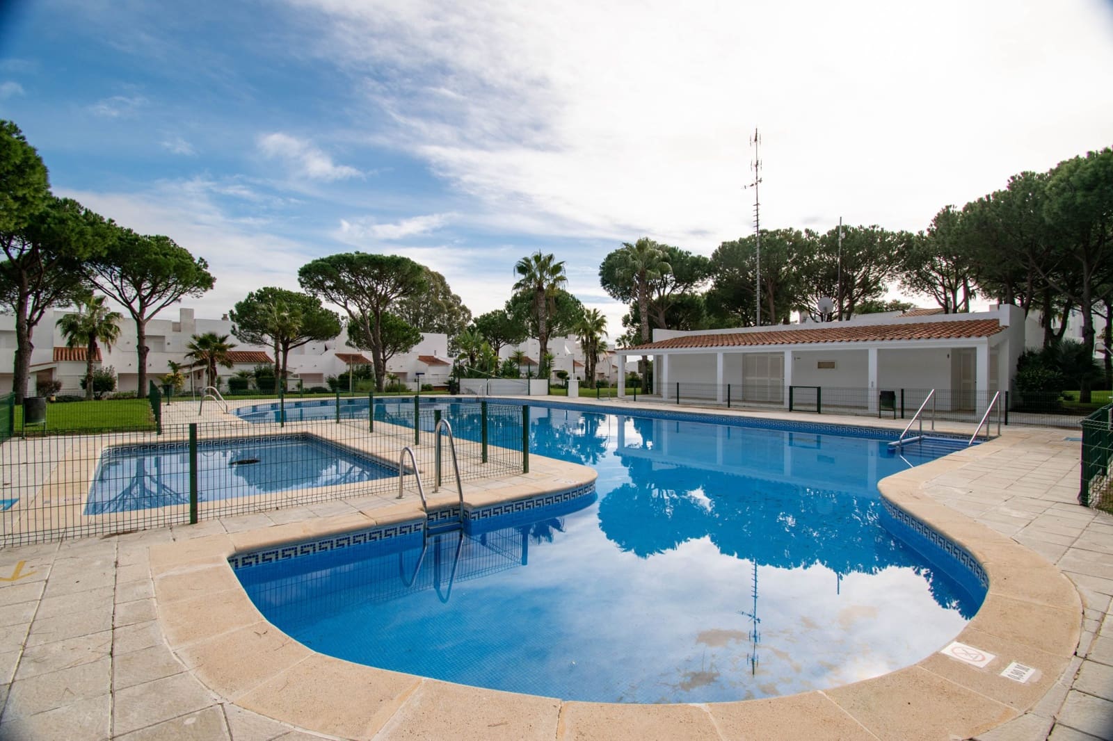 2 chambre Maison de Ville à vendre à Chiclana de la Frontera - 449 000 € (Ref: 9497809)