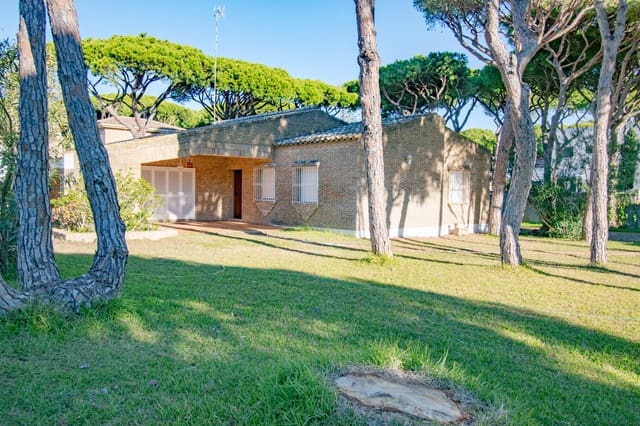 4 slaapkamer Villa te koop in Chiclana de la Frontera - € 1.590.000 (Ref: 9528411)