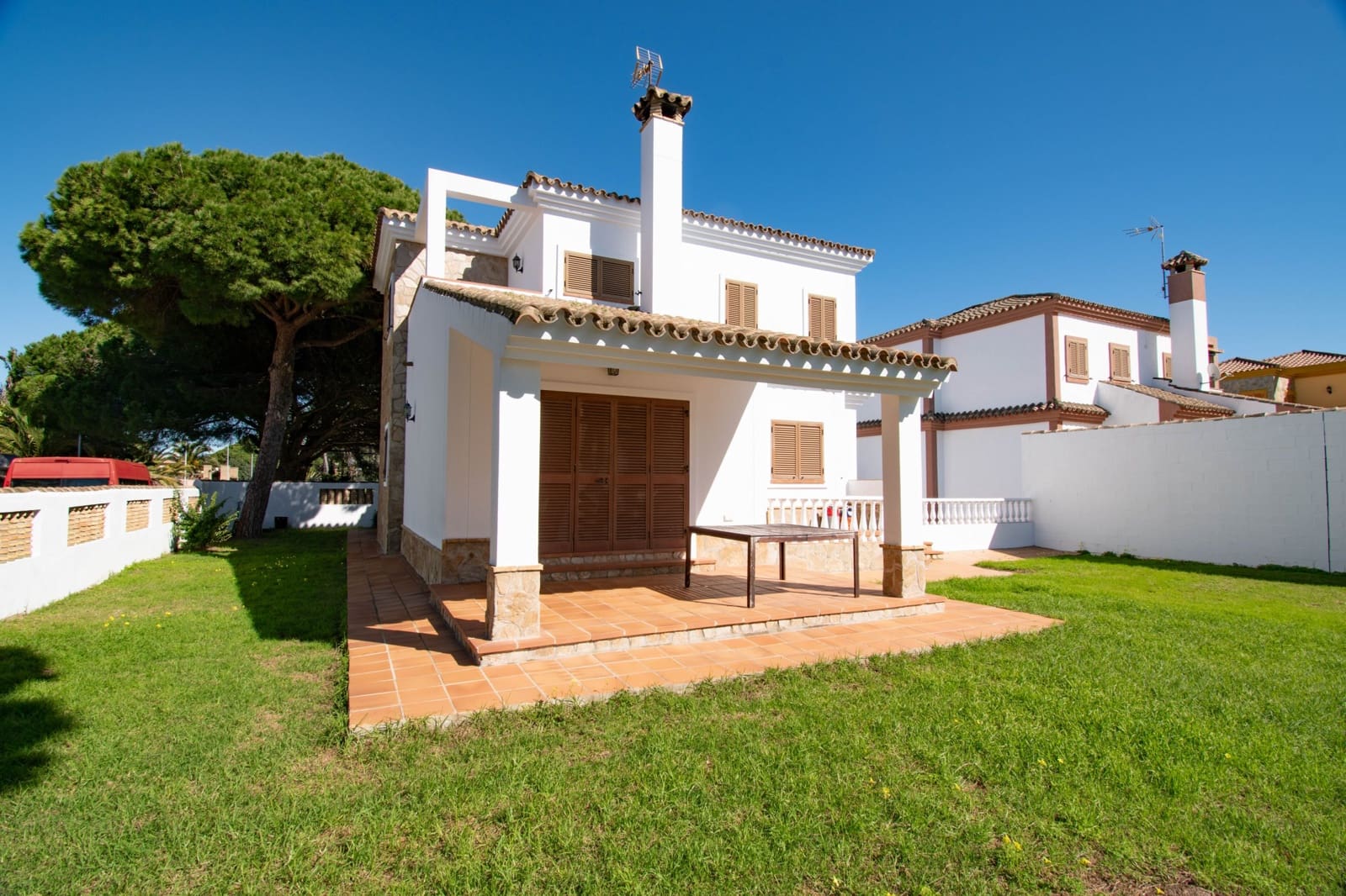 5 sypialnia Willa na sprzedaż w Chiclana de la Frontera - 540 000 € (Ref: 9638009)