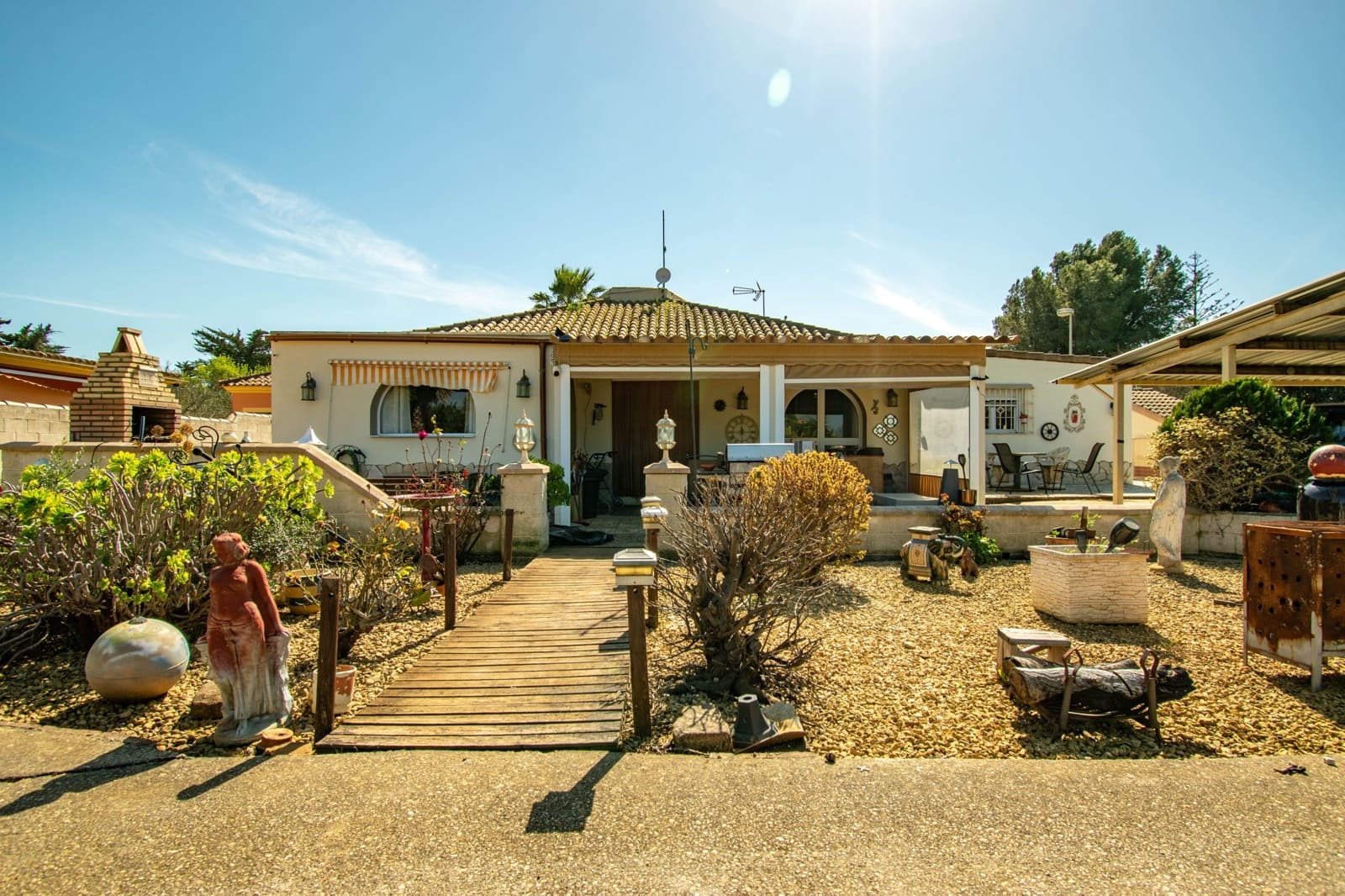 5 chambre Villa/Maison à vendre à Chiclana de la Frontera - 325 000 € (Ref: 9671169)