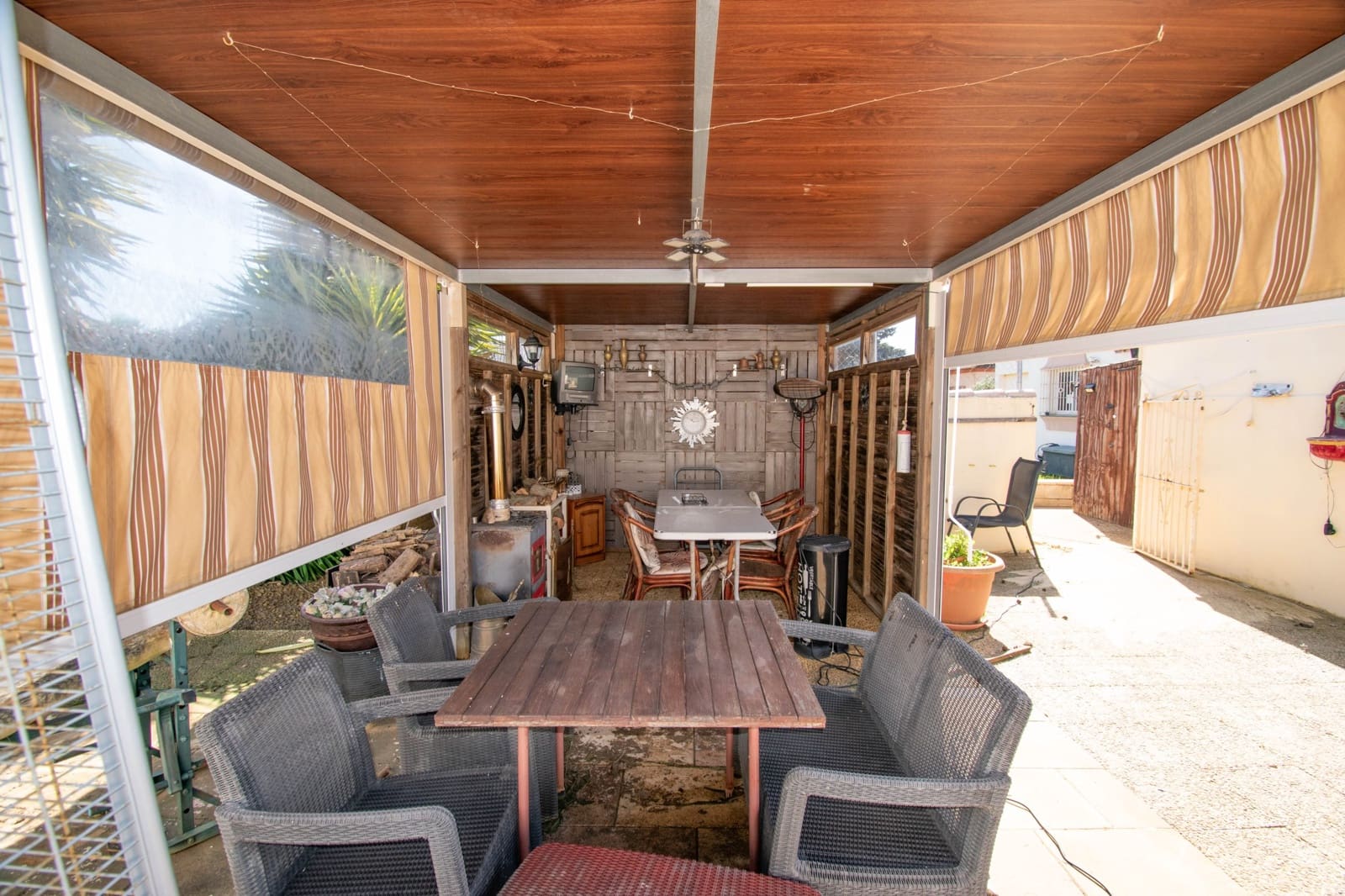 5 chambre Villa/Maison à vendre à Chiclana de la Frontera - 325 000 € (Ref: 9671169)