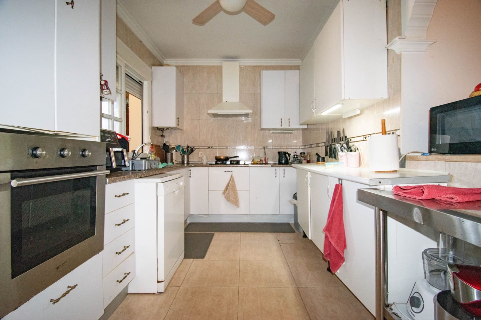 5 chambre Villa/Maison à vendre à Chiclana de la Frontera - 325 000 € (Ref: 9671169)