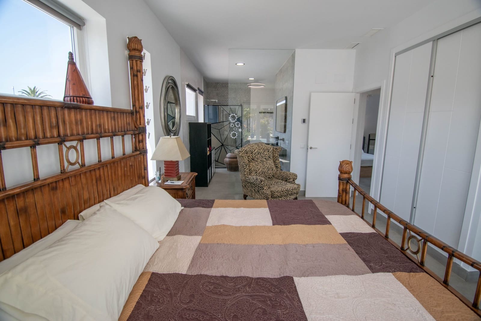 6 slaapkamer Villa te koop in Chiclana de la Frontera - € 749.900 (Ref: 9740164)