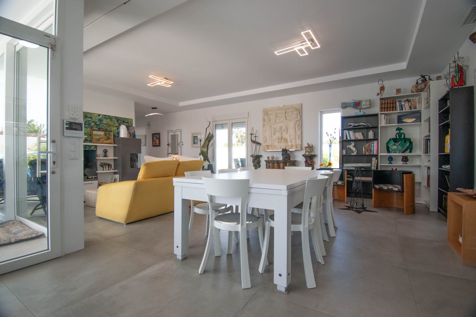 6 slaapkamer Villa te koop in Chiclana de la Frontera - € 749.900 (Ref: 9740164)