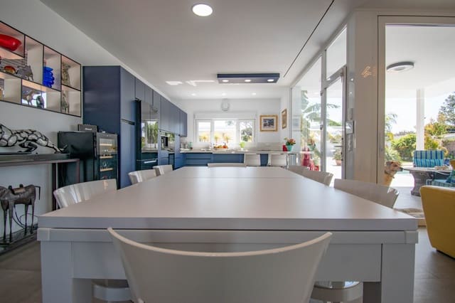 6 sypialnia Willa na sprzedaż w Chiclana de la Frontera - 749 900 € (Ref: 9740164)