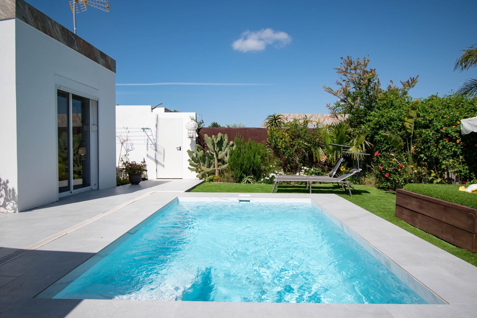 6 slaapkamer Villa te koop in Chiclana de la Frontera - € 749.900 (Ref: 9740164)