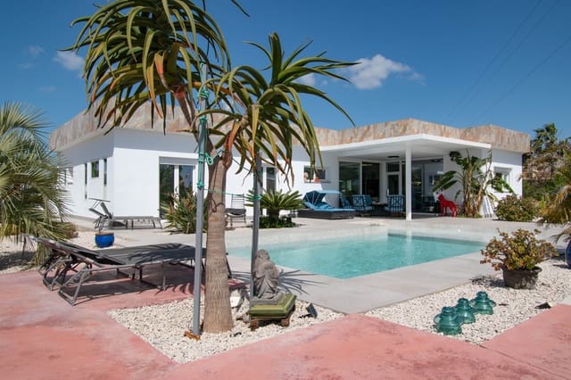 6 sypialnia Willa na sprzedaż w Chiclana de la Frontera - 749 900 € (Ref: 9740164)