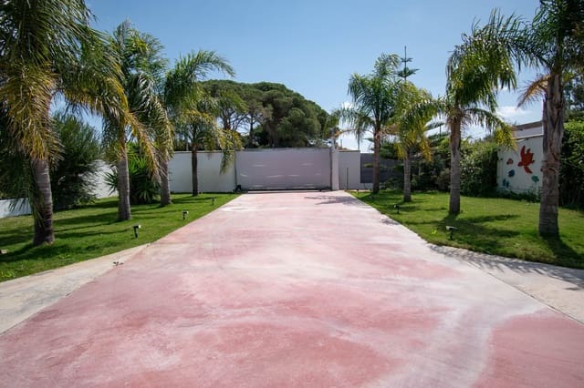 6 sypialnia Willa na sprzedaż w Chiclana de la Frontera - 749 900 € (Ref: 9740164)