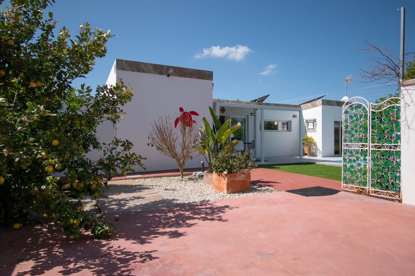 6 slaapkamer Villa te koop in Chiclana de la Frontera - € 749.900 (Ref: 9740164)