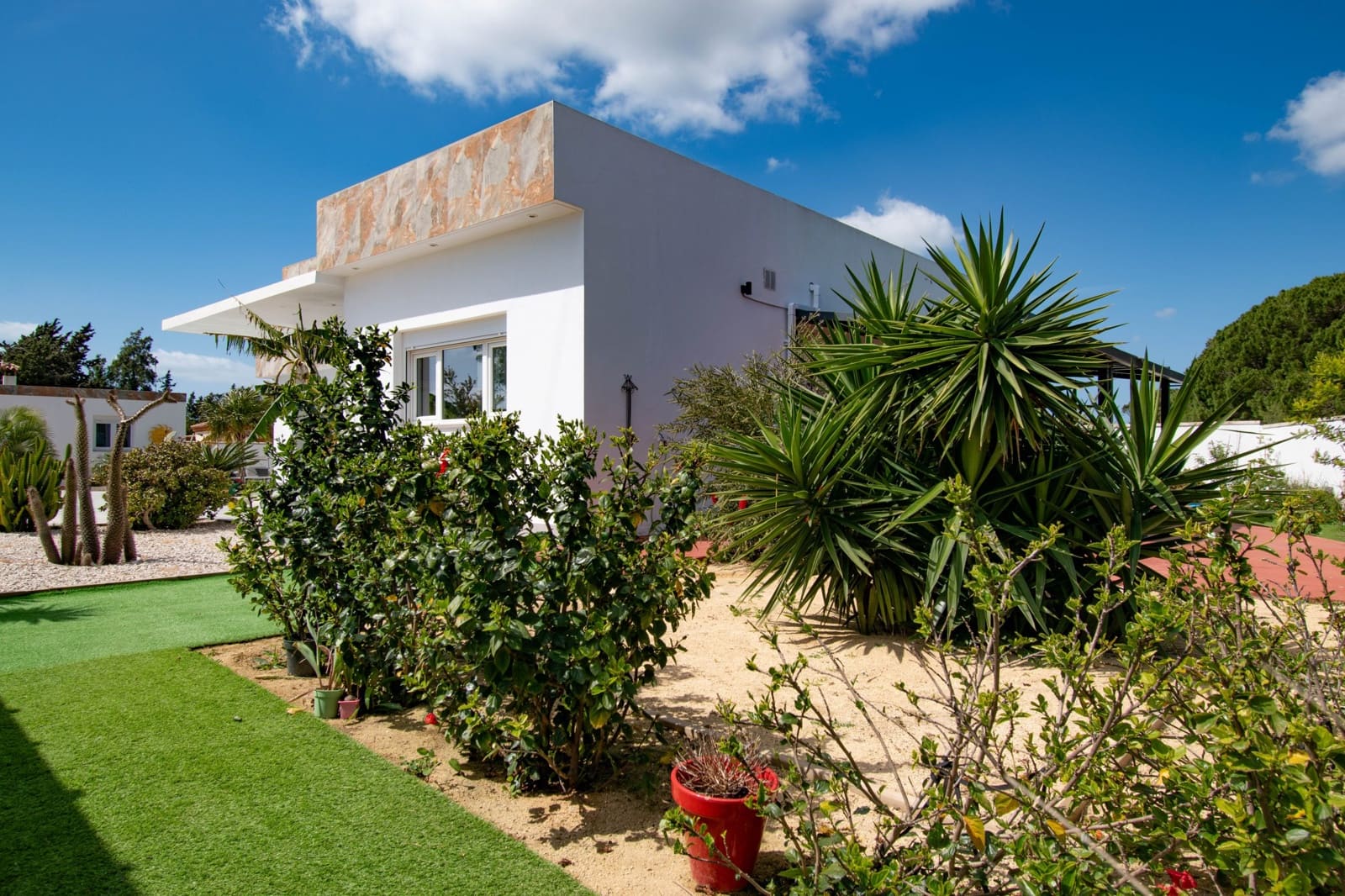 6 slaapkamer Villa te koop in Chiclana de la Frontera - € 749.900 (Ref: 9740164)