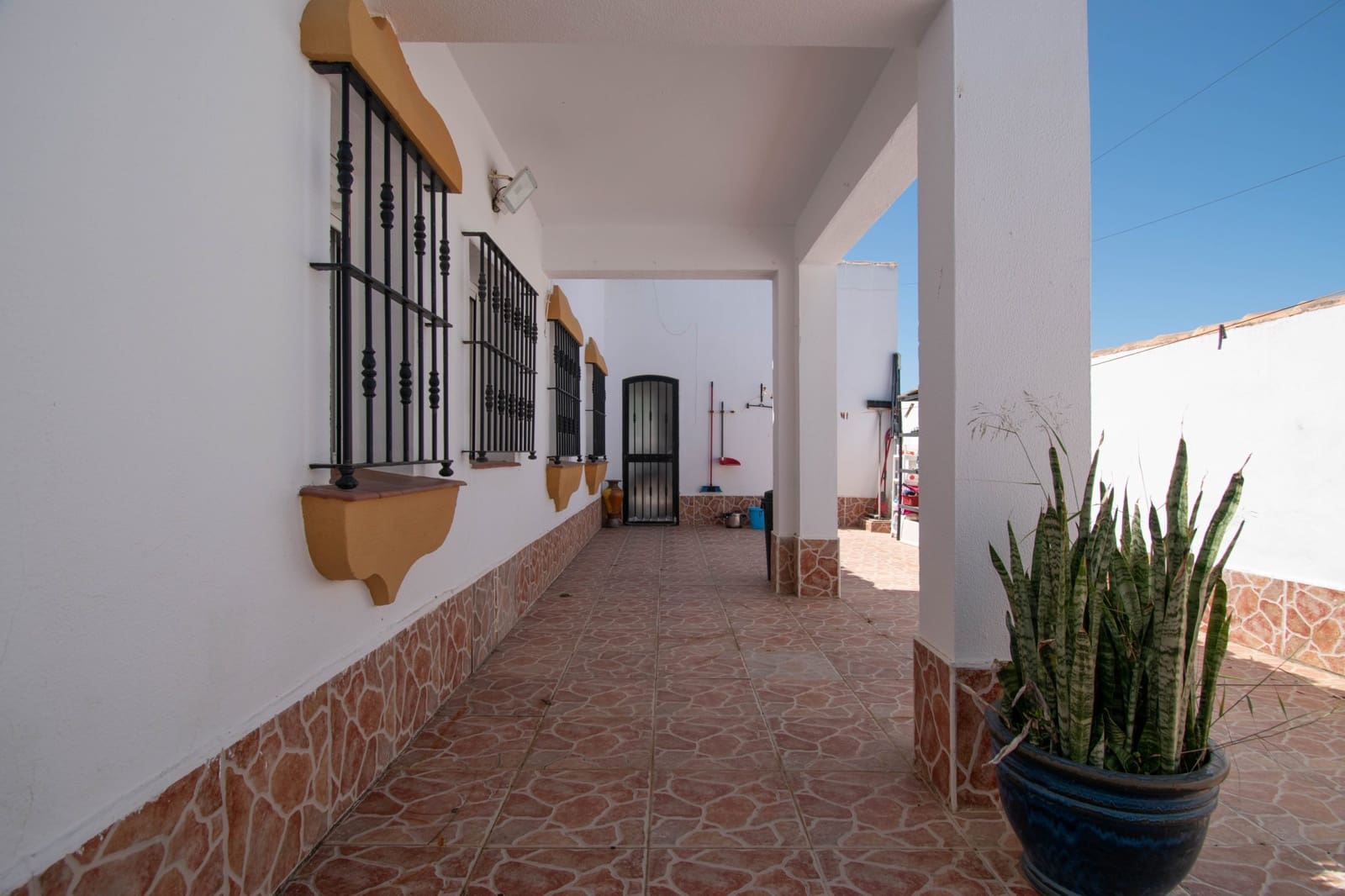 4 sypialnia Willa na sprzedaż w Chiclana de la Frontera - 329 900 € (Ref: 9932319)