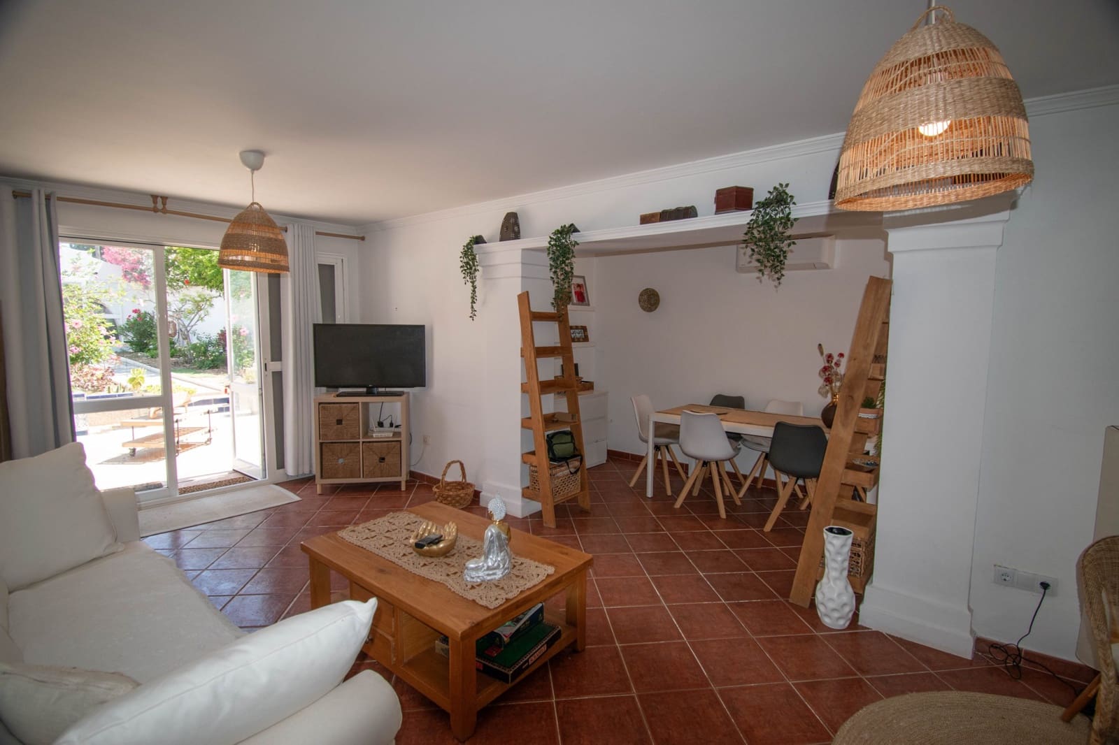 4 sypialnia Willa na sprzedaż w Chiclana de la Frontera - 329 900 € (Ref: 9932319)