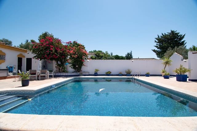 4 slaapkamer Villa te koop in Chiclana de la Frontera - € 329.900 (Ref: 9932319)