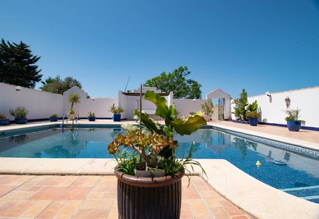 4 slaapkamer Villa te koop in Chiclana de la Frontera - € 329.900 (Ref: 9932319)