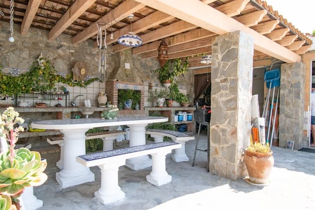 3 soverom Villa til salgs i Cádiz by - € 390 000 (Ref: 9948788)