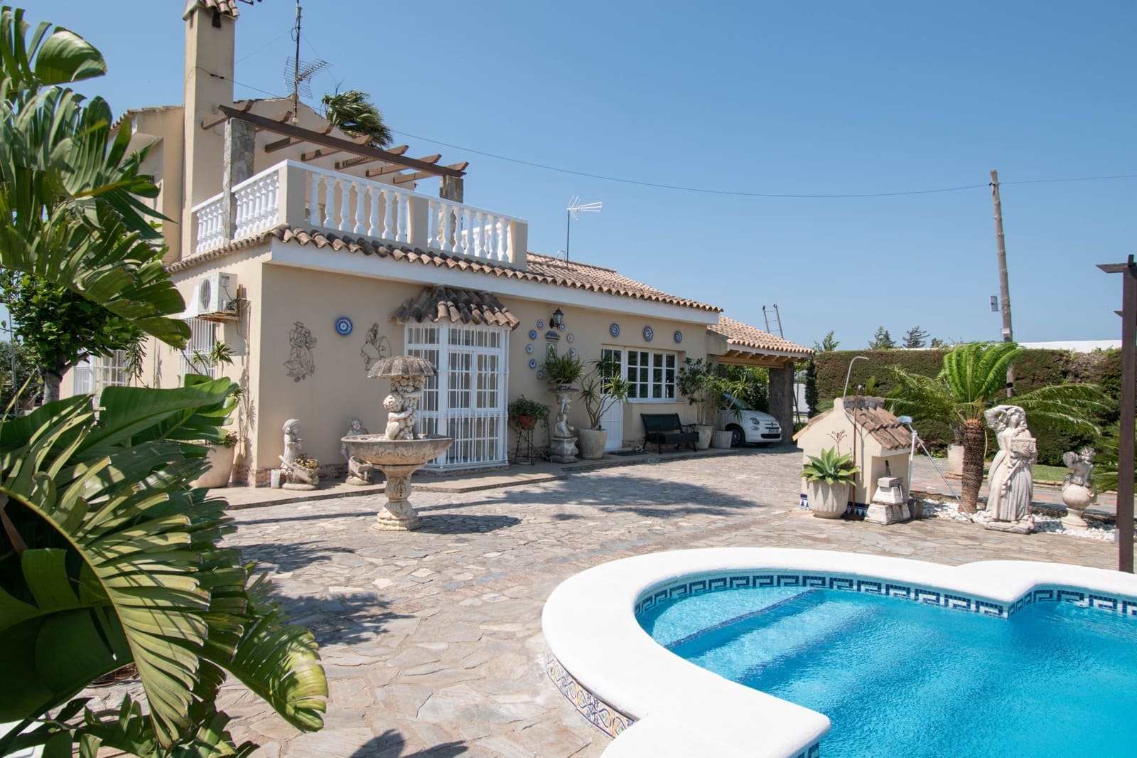 3 soverom Villa til salgs i Cadiz by - € 390 000 (Ref: 9948788)