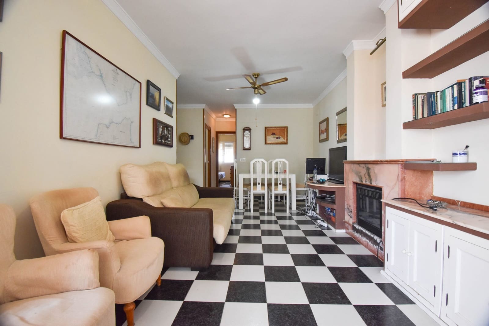 3 slaapkamer Villa te koop in Chiclana de la Frontera - € 360.600 (Ref: 9992005)