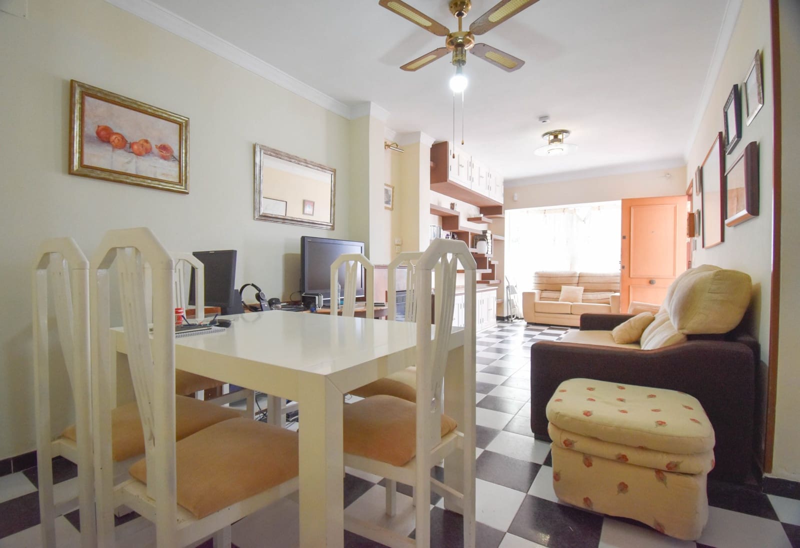 3 slaapkamer Villa te koop in Chiclana de la Frontera - € 360.600 (Ref: 9992005)