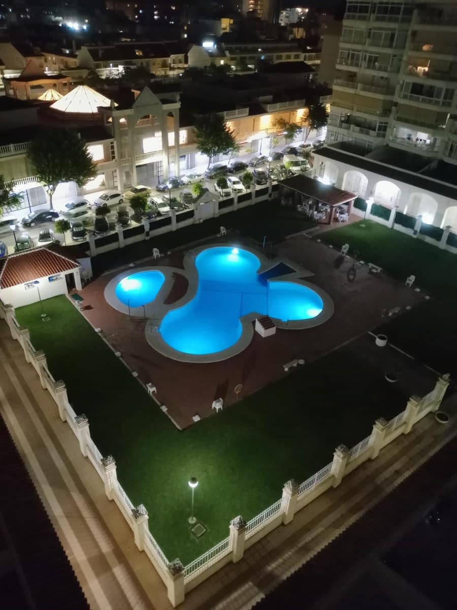 Apartamento de 3 habitaciones en Fuengirola en alquiler con piscina garaje - 1.415 € (Ref: 10078362)