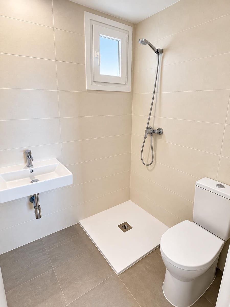 2 chambre Appartement à vendre à Fuengirola avec piscine garage - 290 000 € (Ref: 10081222)