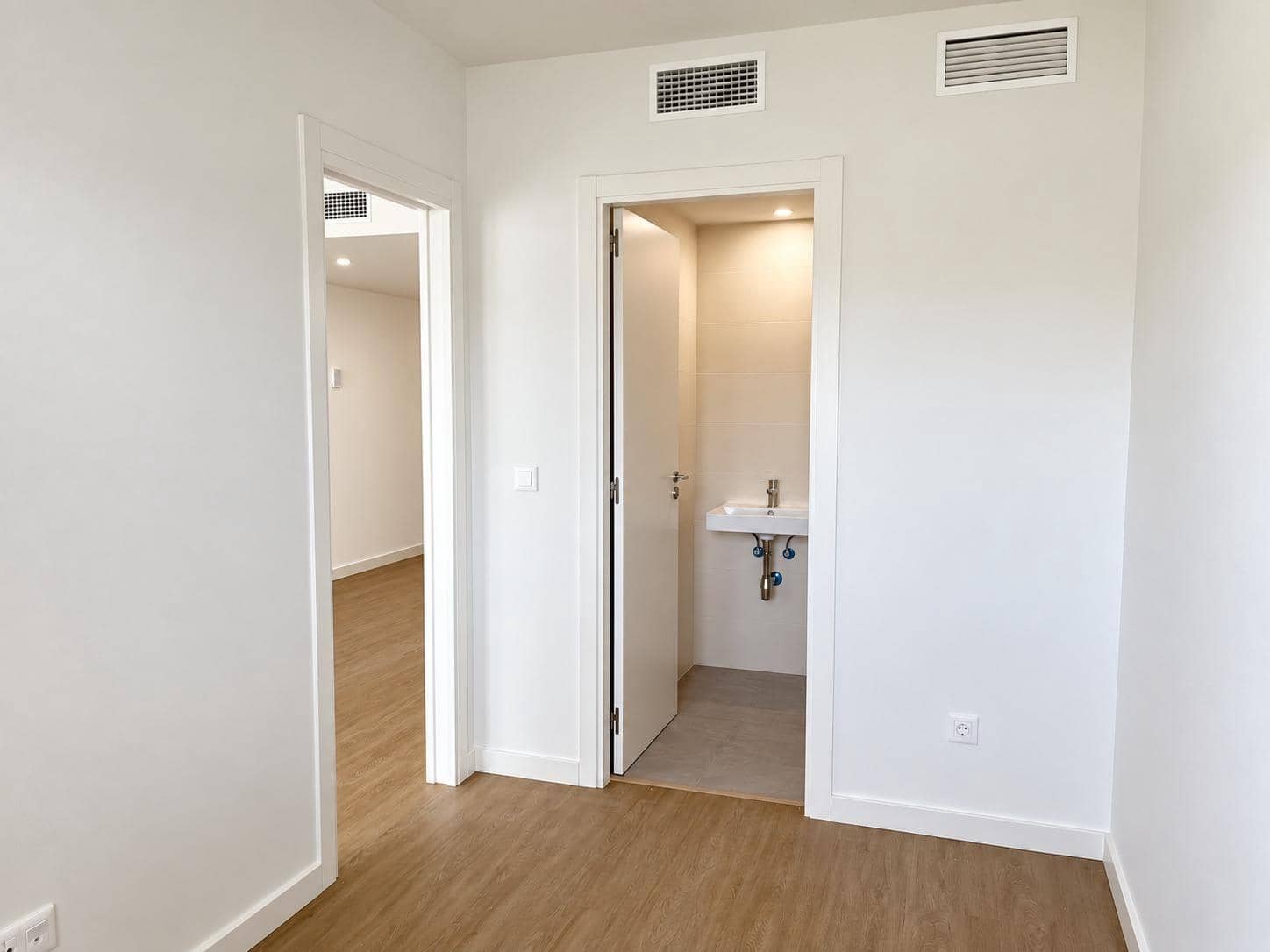 2 chambre Appartement à vendre à Fuengirola avec piscine garage - 290 000 € (Ref: 10081222)
