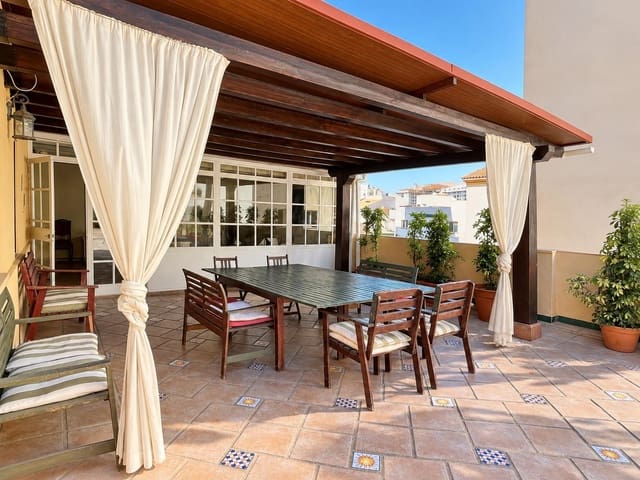 Piso de 2 habitaciones en Los Boliches , Fuengirola en venta - 495.000 € (Ref: 10094633)