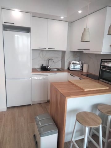 2 bedroom Apartment for rent in Fuengirola with pool garage - € 1,500 (Ref: 10139721)