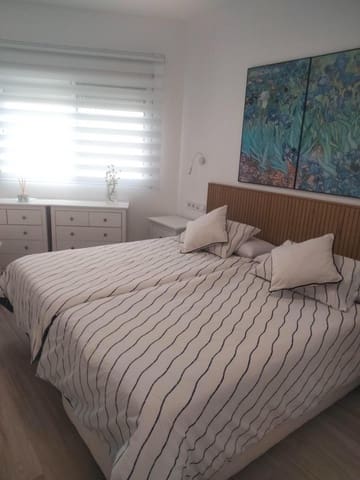 2 bedroom Apartment for rent in Fuengirola with pool garage - € 1,500 (Ref: 10139721)
