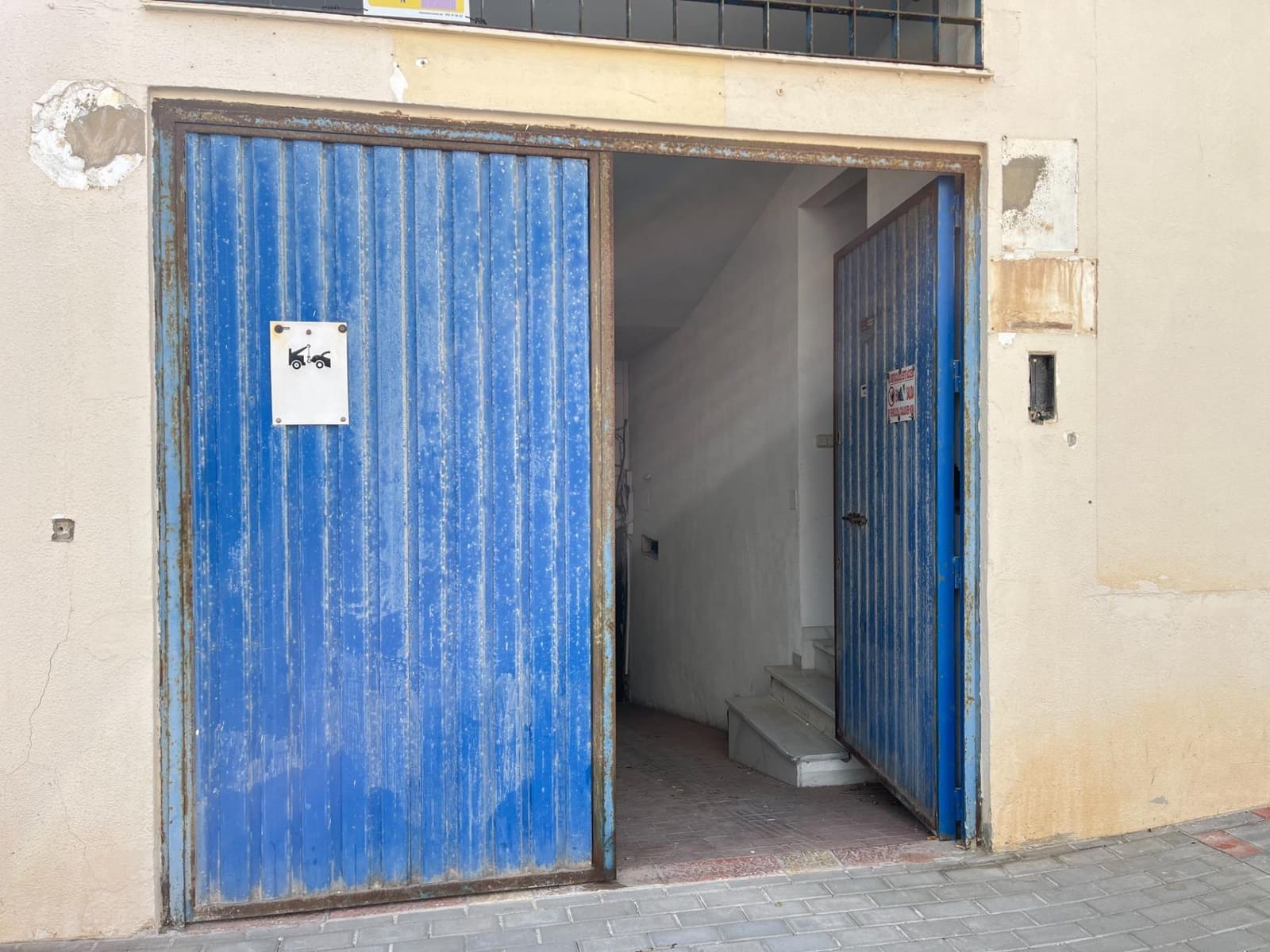 Garage for sale in Fuengirola - € 530,000 (Ref: 10139723)