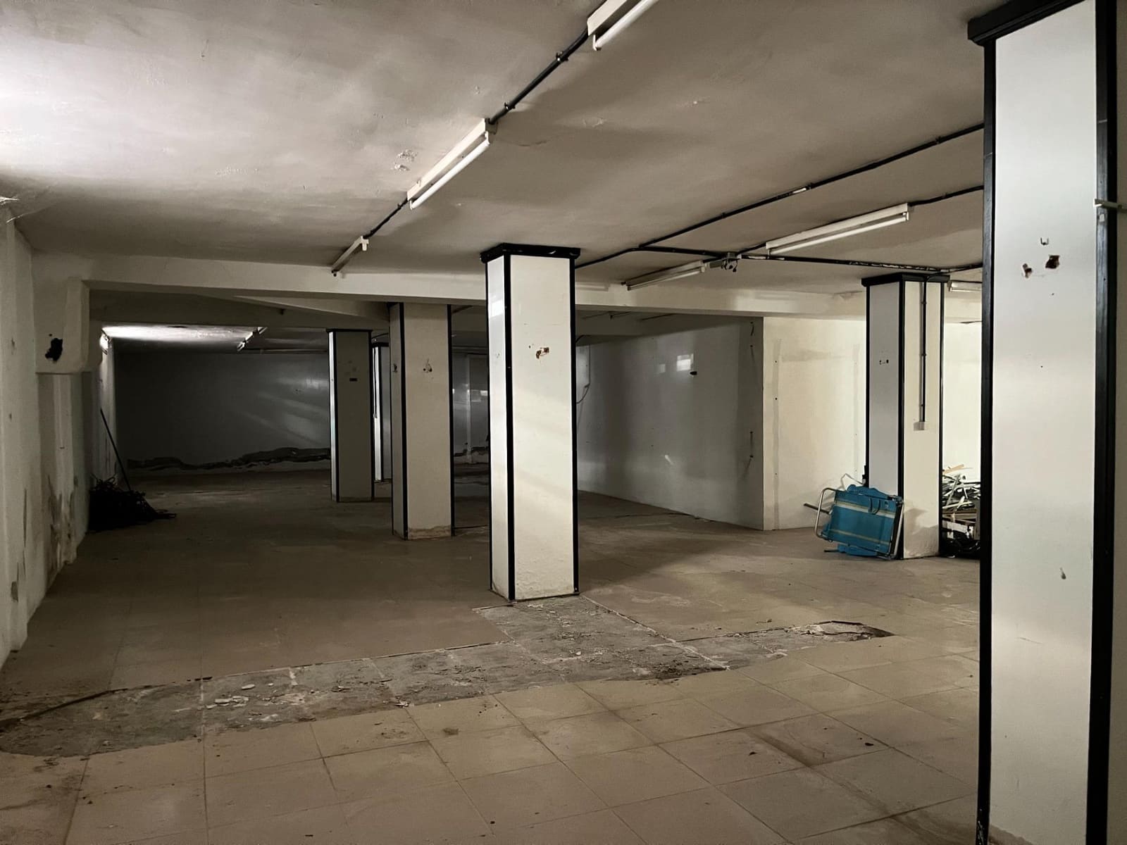 Garage for sale in Fuengirola - € 530,000 (Ref: 10139723)