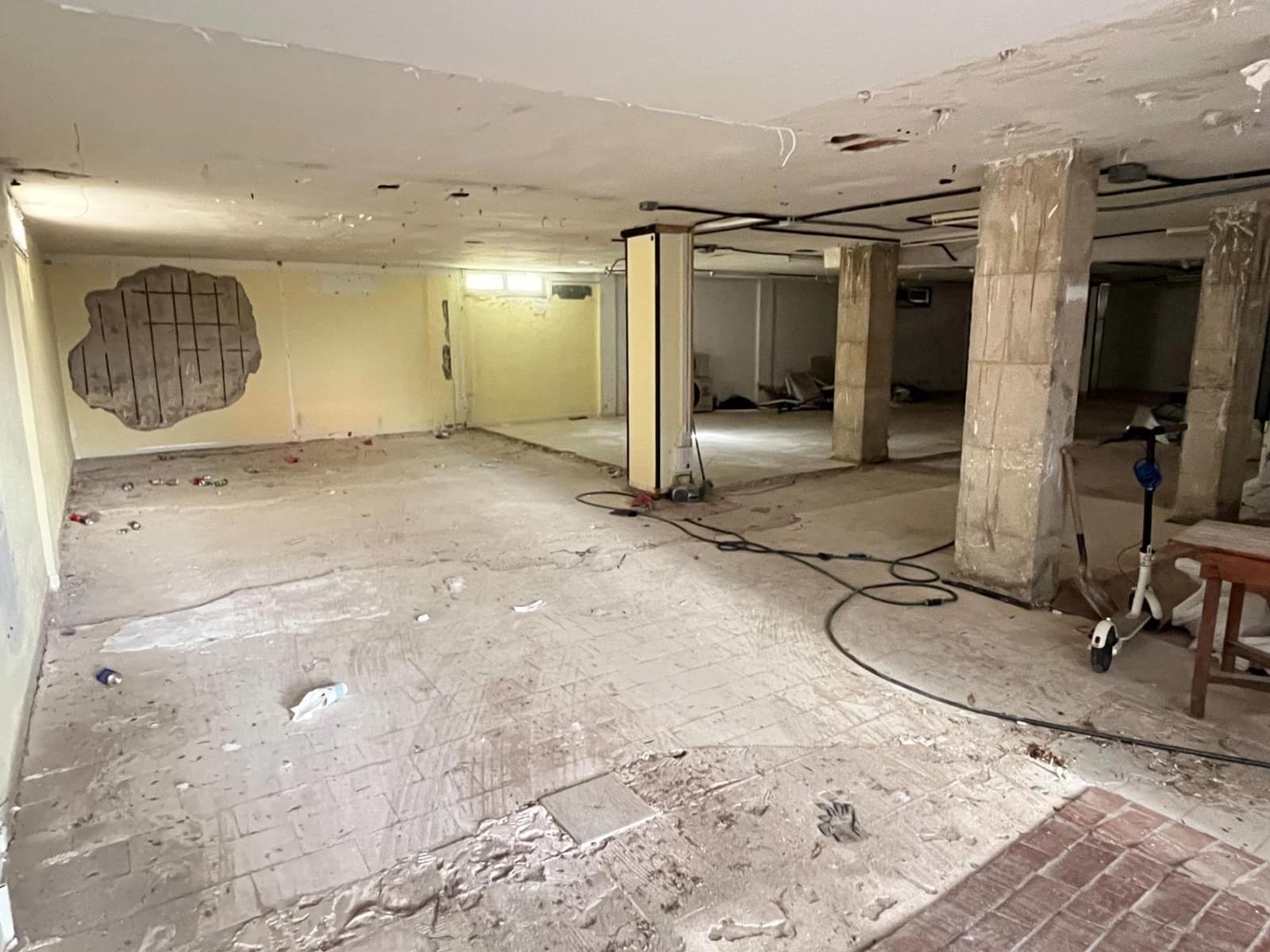 Garage for sale in Fuengirola - € 530,000 (Ref: 10139723)