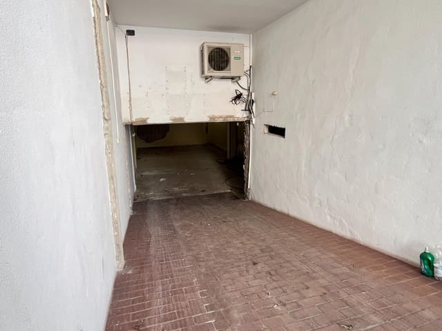 Garasje til salgs i Fuengirola - € 530 000 (Ref: 10139723)