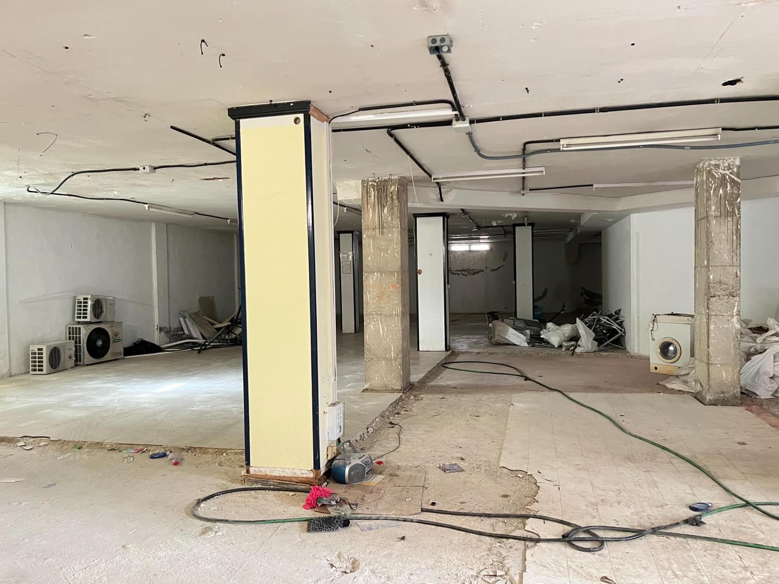 Garage for sale in Fuengirola - € 530,000 (Ref: 10139723)