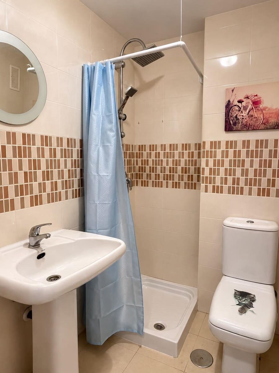 2 soveværelse Lejlighed til salg i Fuengirola med swimmingpool - € 270.000 (Ref: 10184909)