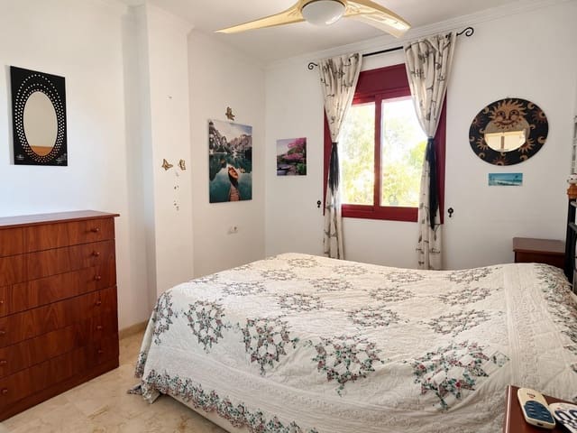 2 soveværelse Lejlighed til salg i Los Pacos, Fuengirola med swimmingpool - € 270.000 (Ref: 10184909)