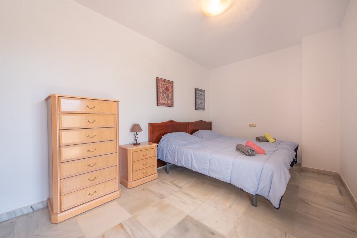 3 soverom Leilighet til leie i Fuengirola med svømmebasseng - € 1 350 (Ref: 6886547)