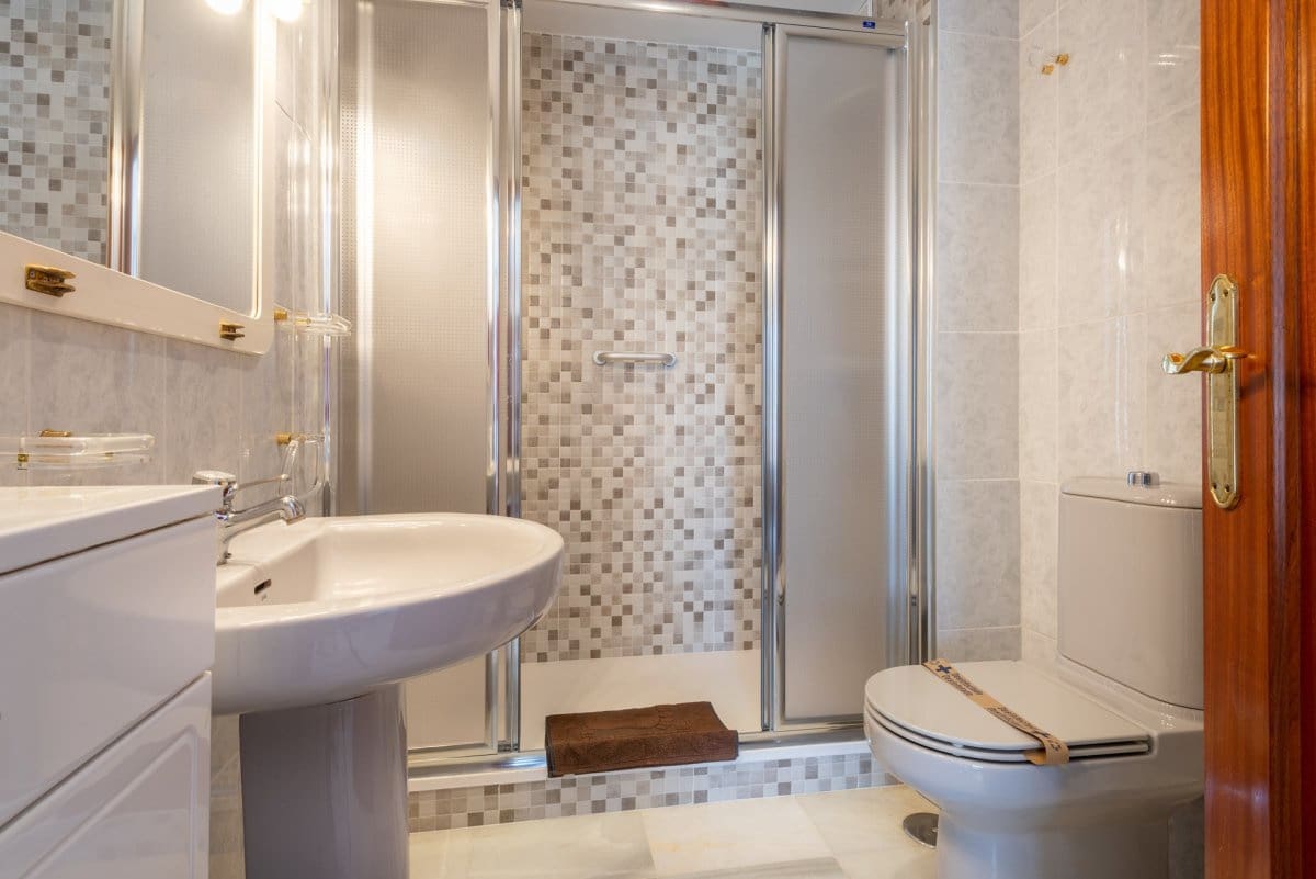 3 soverom Leilighet til leie i Fuengirola med svømmebasseng - € 1 350 (Ref: 6886547)