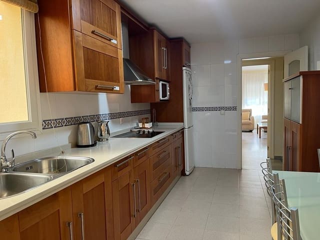 3 bedroom Flat for holiday rental in Los Boliches , Fuengirola with pool garage - € 2,130 (Ref: 6886548)