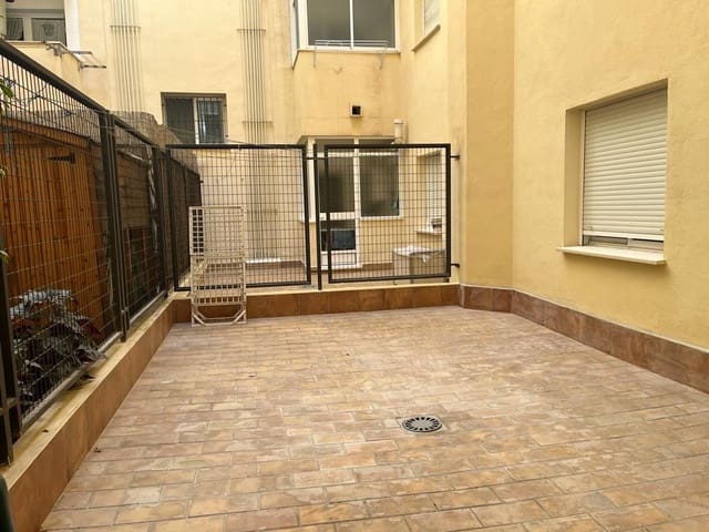 3 bedroom Flat for holiday rental in Los Boliches , Fuengirola with pool garage - € 2,130 (Ref: 6886548)