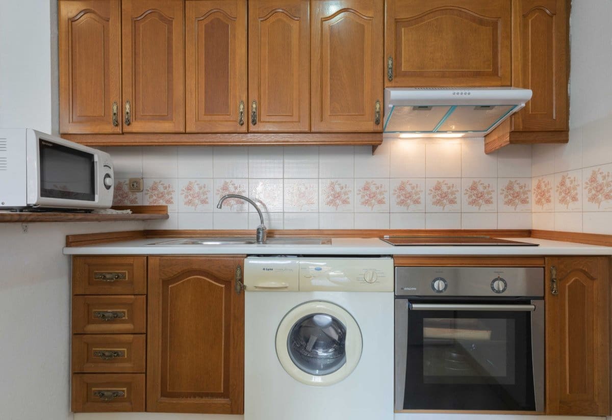 1 soverom Leilighet til leie i Fuengirola med svømmebasseng - € 1 150 (Ref: 6886549)