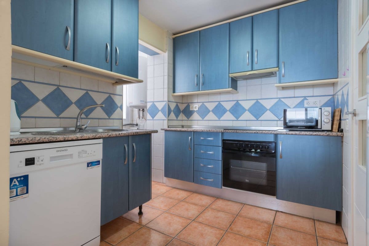 2 soveværelse Lejlighed til leje i Fuengirola - € 1.380 (Ref: 6886553)