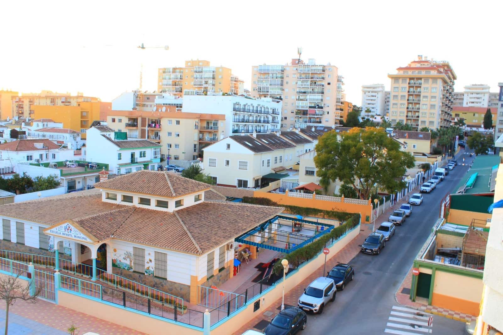 2 slaapkamer Flat te huur in Fuengirola met zwembad - € 1.160 (Ref: 6886554)