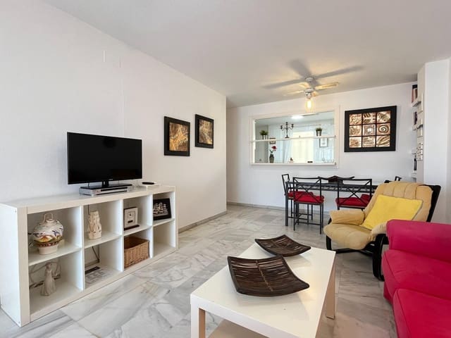 2 bedroom Flat for rent in Los Boliches , Fuengirola with pool - € 1,160 (Ref: 6886554)