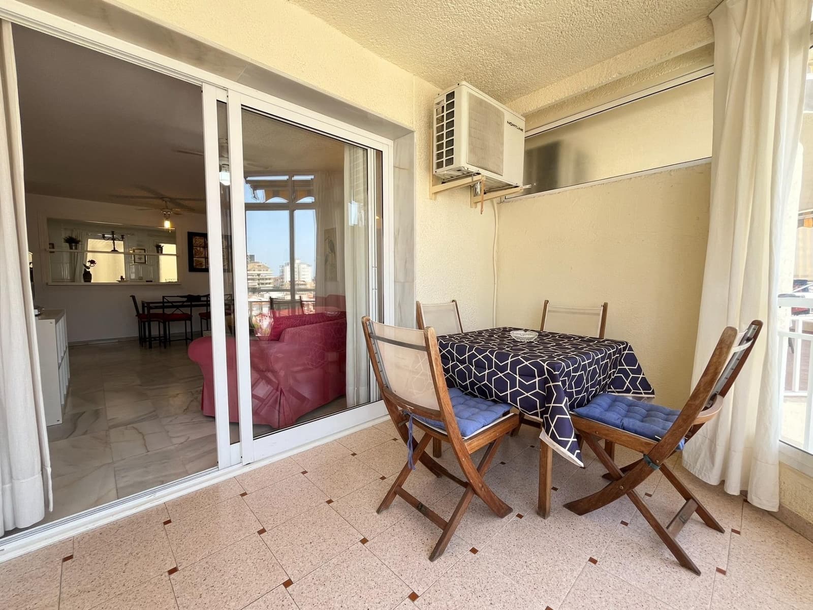 2 slaapkamer Flat te huur in Fuengirola met zwembad - € 1.160 (Ref: 6886554)