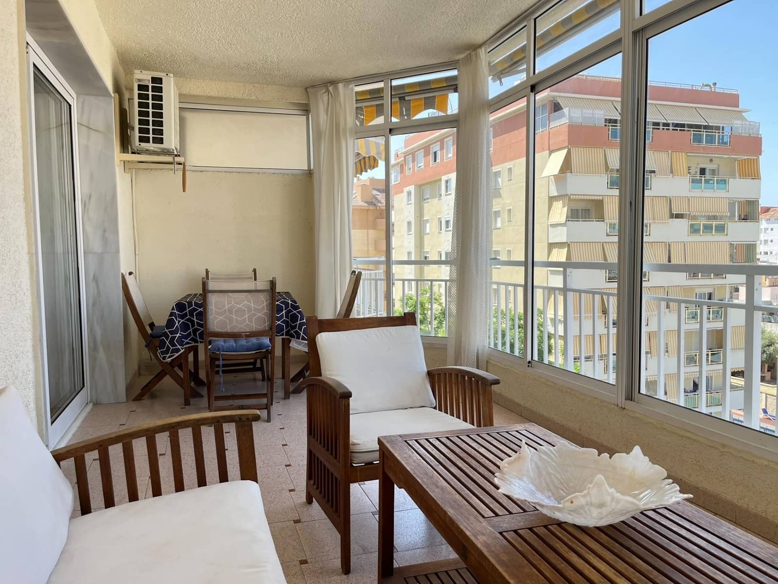 2 slaapkamer Flat te huur in Fuengirola met zwembad - € 1.160 (Ref: 6886554)