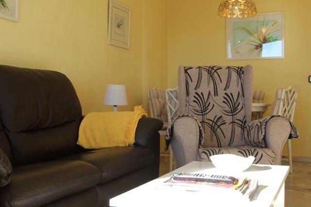 2 slaapkamer Flat te huur in Los Boliches , Fuengirola met zwembad garage - € 1.380 (Ref: 6886555)